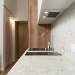 Air 106 Apartment *