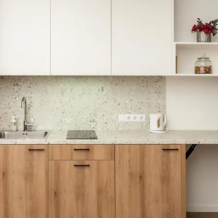 Air 106 * 维尔纽斯